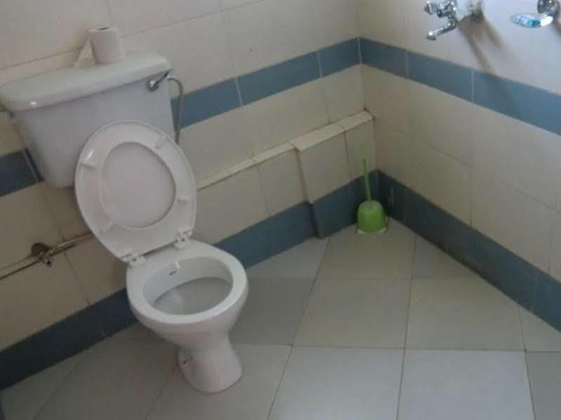 Keba Inn Lyamutundwe Екстериор снимка